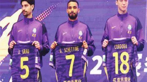 上海海港B队4-1胜上海赛更达，温钧翔、李圣龙建功